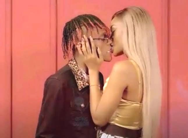 Quand Rebo et Innoss B jouent les victimes en chanson : Que se passe-t-il réellement dans ce feuilleton à la Roméo et Juliette ?