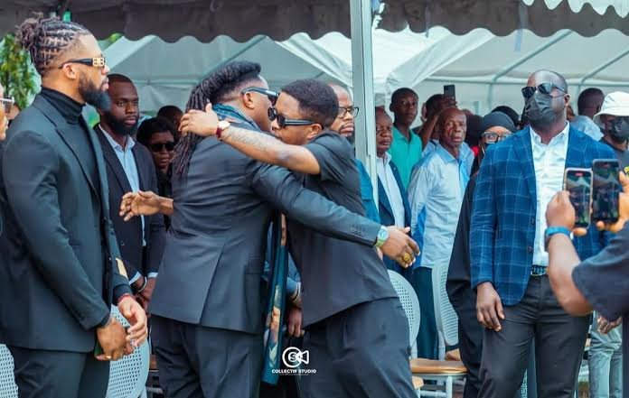 Gaz Fabilous réagit sans filtre au clash de Zozo : « J'ai les mains mouillées de sang, je viens de tuer MPR »