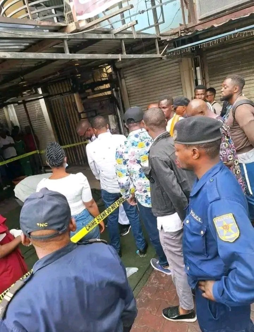 De la liesse à la tragédie : trois jeunes retrouvés morts à Kinshasa