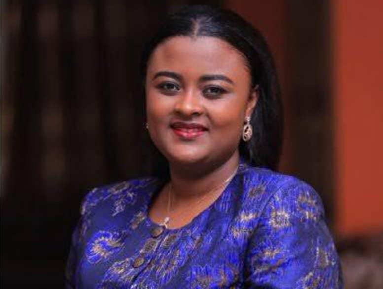 Migrants des USA en RDC : Francine Muyumba accuse le pouvoir d'imposer un fardeau au peuple
