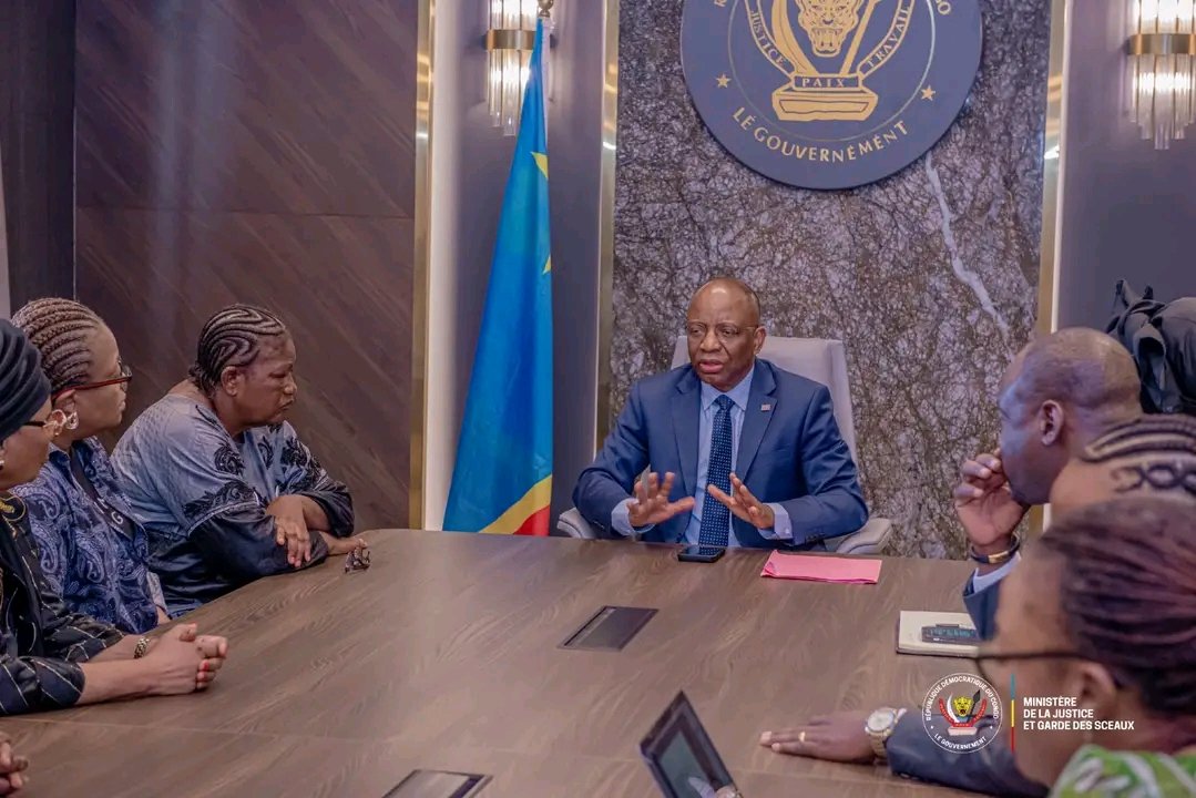 Insultes sexistes contre Judith Suminwa : un collectif de femmes saisit la justice