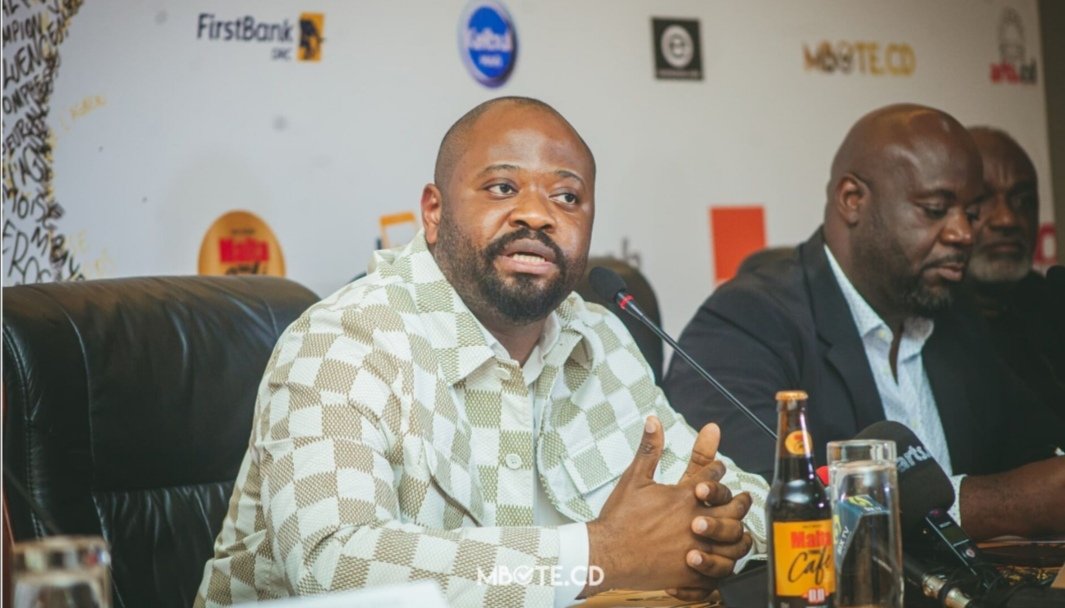 Moïse Mbiye clarifie l'opinion : « je ne serai jamais dans le camp de ceux qui combattent ce pays »