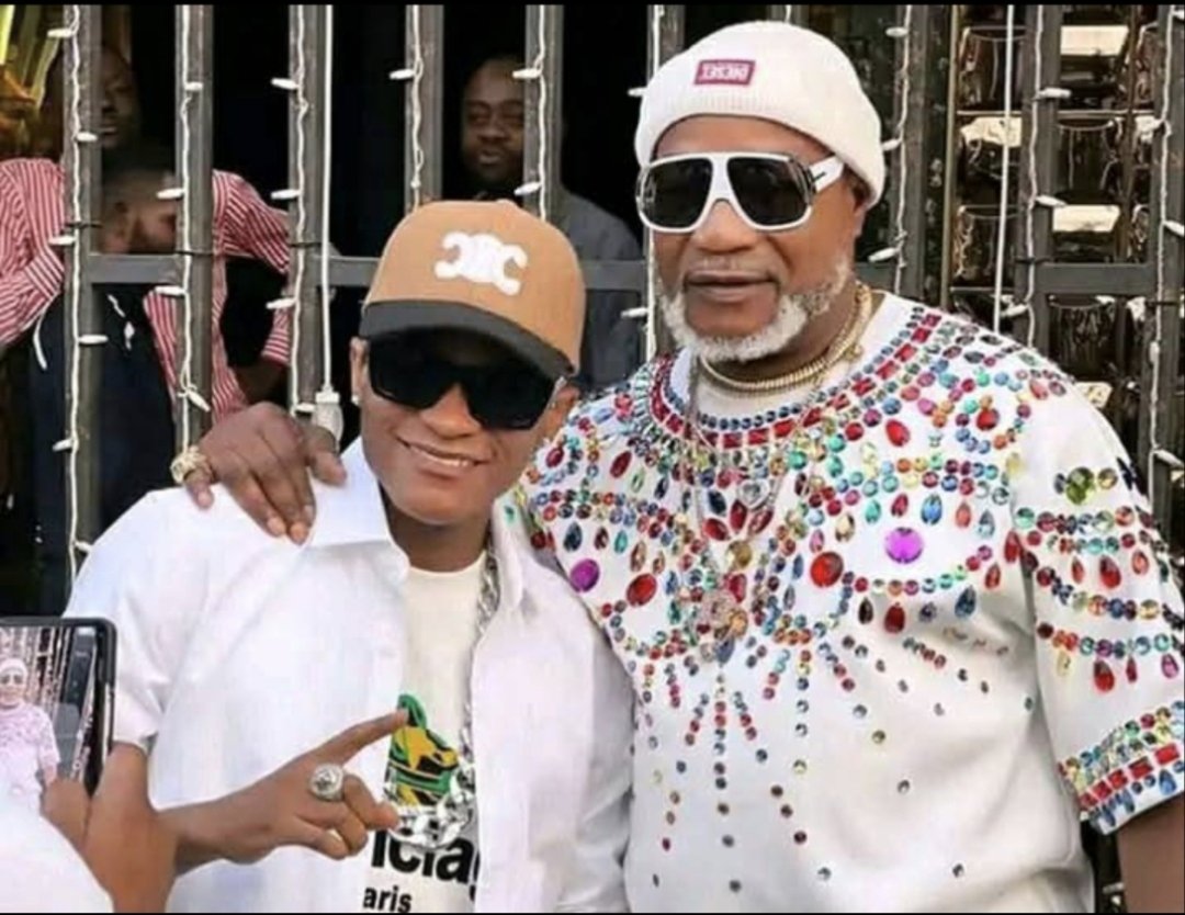 Koffi Olomidé sacre Innoss’B : le « Tigre » rejoint le cercle très fermé des voix les plus justes du Congo !