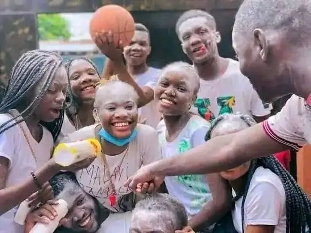 Nord-Kivu 2 : les résultats de l’EXETAT 2026 disponibles, scène de liesse à Beni