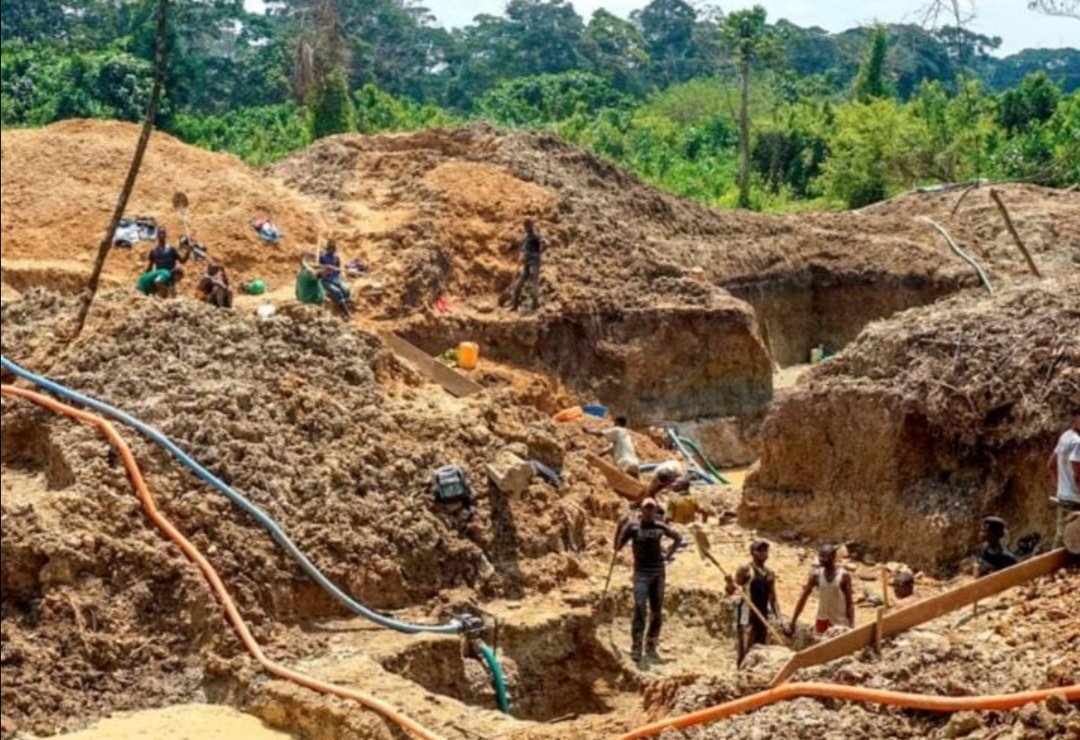 Ituri-Aru : des habitants fuient le site minier de Munier-Shaba après une rumeur sur la CODECO